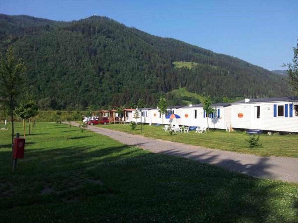 Victoria Camping Bella Austria Otel Peterdorf Dış mekan fotoğraf